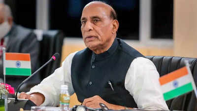 UP se, 80 out of 80' defence minister Rajnath Singh exudes confidence in  BJP's victory | India News - Times of India