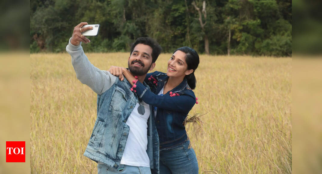 Naveen Dwarakanath directs rom-com family drama 'For Regn' with strong ...