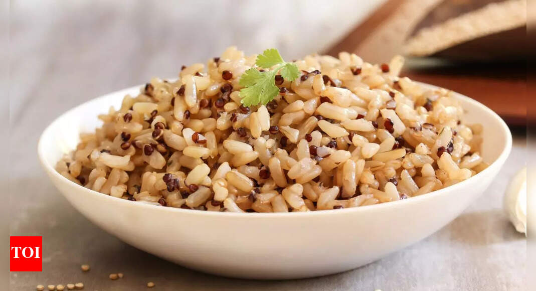 7 healthy reasons to add brown rice to the diet | - Times of India