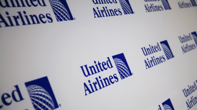 United Airlines to become first - 107896257 