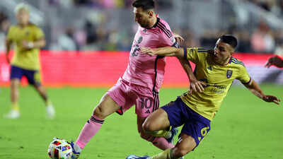 Lionel Messi inspires Inter Miami to victory in MLS season opener