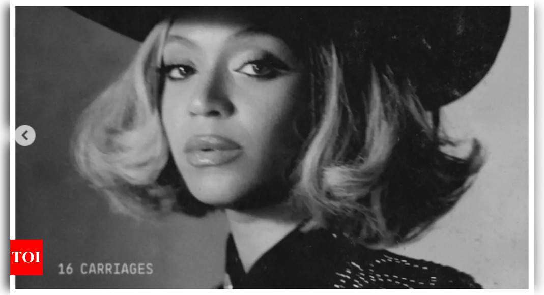 Beyonce Makes History as First Black Woman to Top Billboard's Country Music  Chart with 'Texas Hold Em