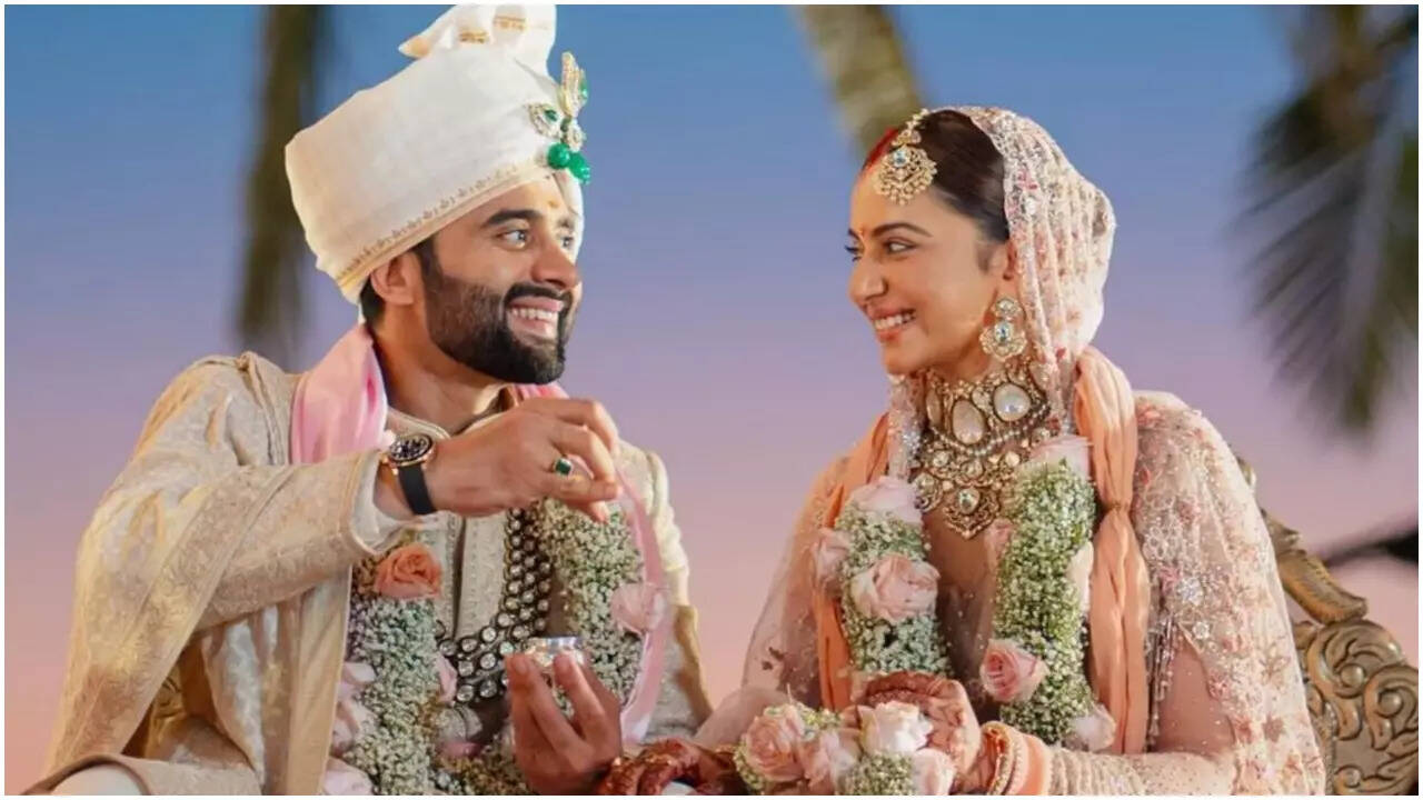 Bride and prejudice punjabi wedding song
