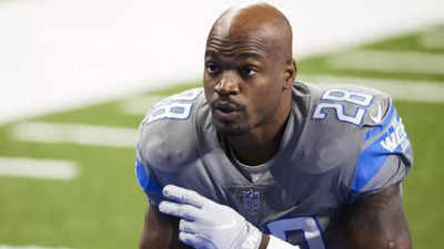 Adrian Peterson denies his plans to sell NFL MVP trophy