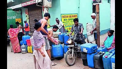As summer sets in, JSR outskirts face water crisis