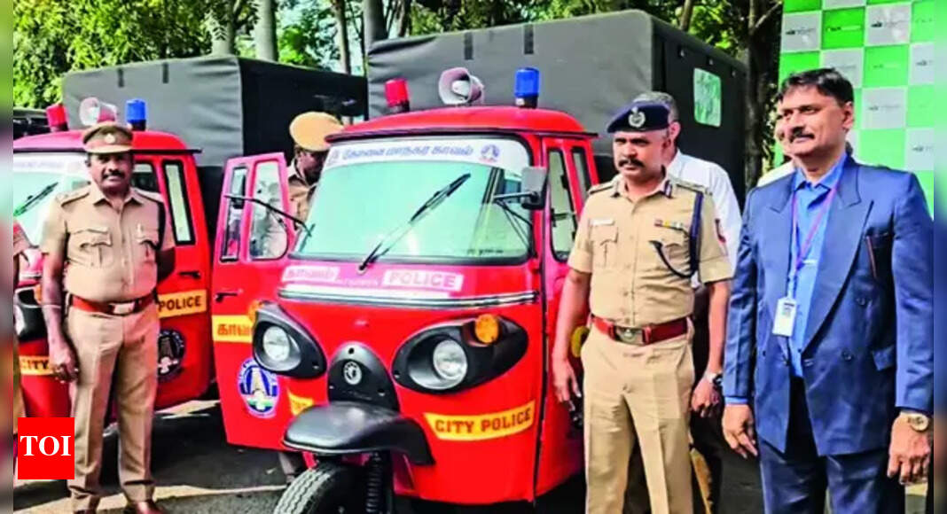 Electric Autorickshaws: City police get five electric autorickshaws for ...