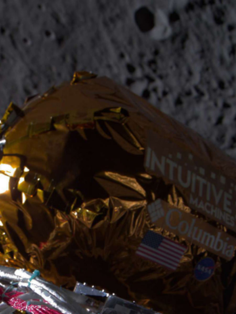 pg 3 moon landing