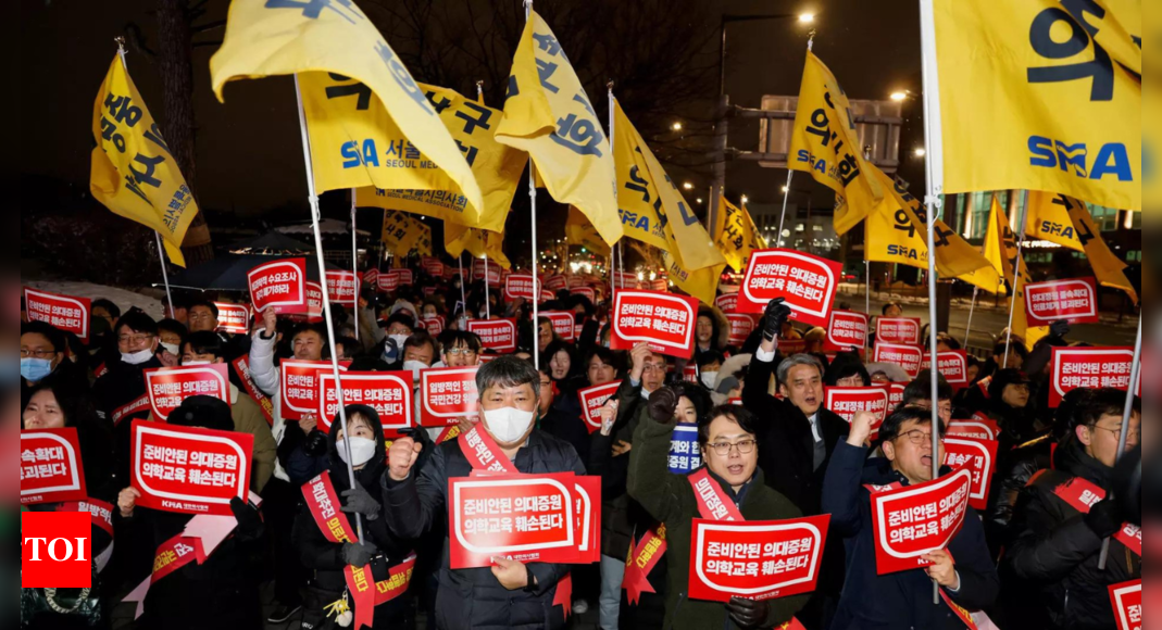 South Korean hospitals extend working hours to tackle doctors’ protest | World News – Times of India