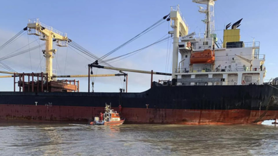US warns of environmental disaster from cargo ship hit by Huthi rebels