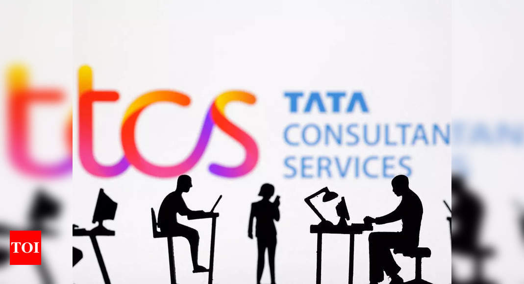 TCS CEO says no plans to cut down on hiring, more people needed for more work |