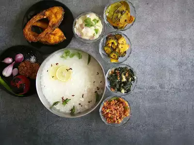 7 Reasons why Bengal's Panta Bhaat is a perfect summer recipe