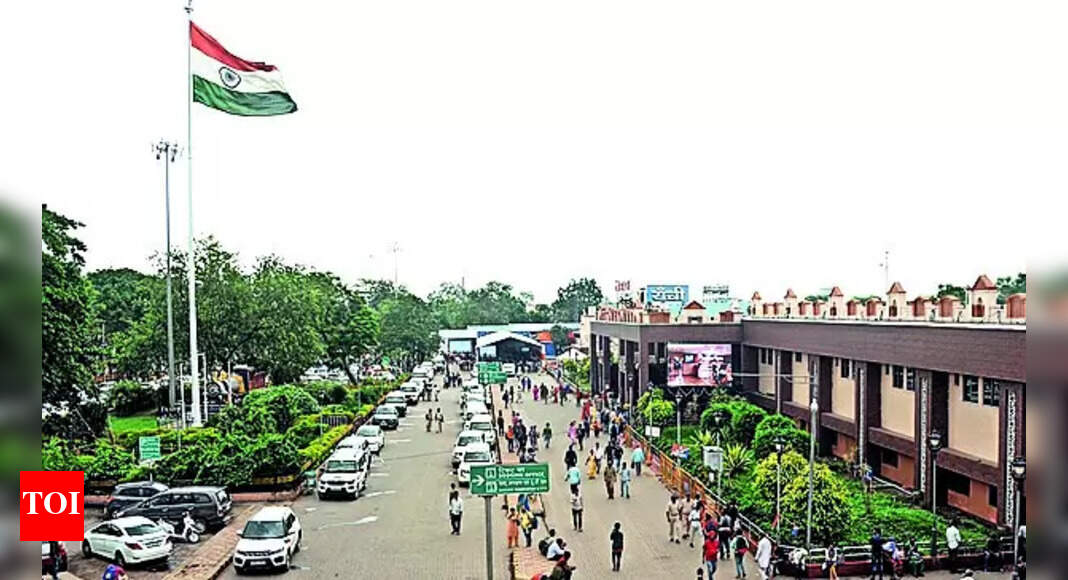 Ranchi Stn Renovation Work: Ranchi stn renovation work may miss May ’25 ...