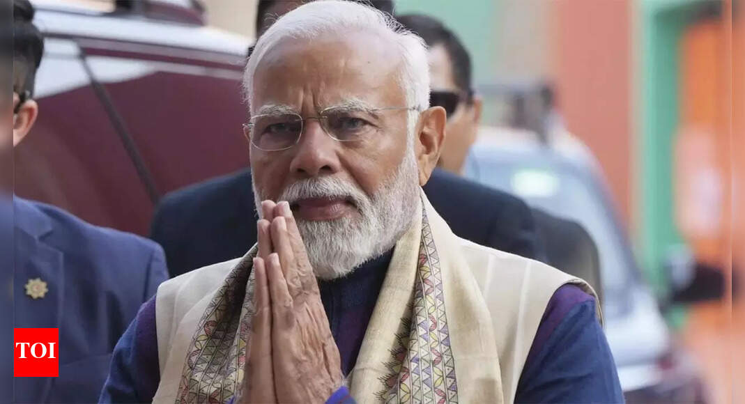 PM Modi launches Rs 1.2 lakh crore grain storage plan, world's largest ...