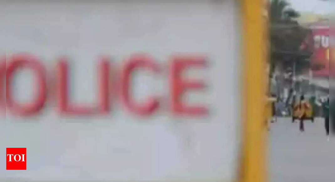 Delhi Police Arrest Elusive SIMI Member Hanif Sheikh After 22 Years ...