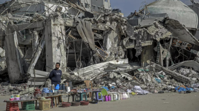 Hunger grips north of war-torn Gaza amid ongoing truce talks