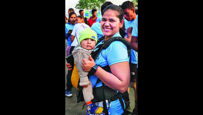 She ran with her baby in a sling for 5km