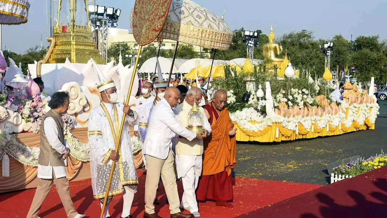 Holy Relics of Lord Buddha Enshrined in Thailand | Indian News