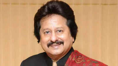 'Pankaj Udhas will be cremated tomorrow from 3 to 5 pm,' his family informs