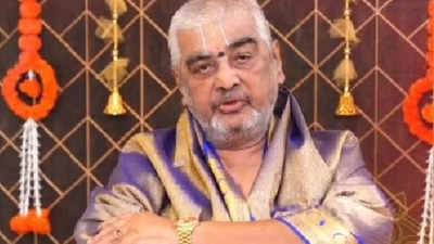 TTD sacks Ramana Deekshitulu from honorary chief priest and Agama advisor posts