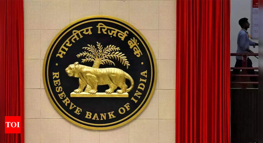 Finmin, RBI to look at ownership change in fintech cos for compliance