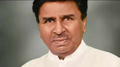 Maharashtra Congress leader Basavaraj Patil likely to join BJP today