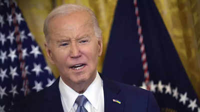 Biden hushes concern about his age; woos young voters ahead of election