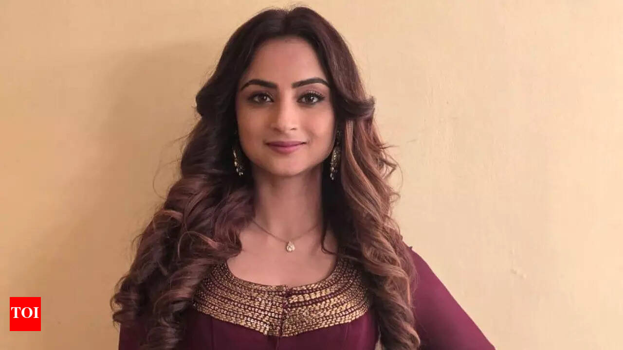 Madirakshi Mundle draws inspiration from Sridevi for her first negative  role in Qayaamat Se Qayaamat Tak | - Times of India