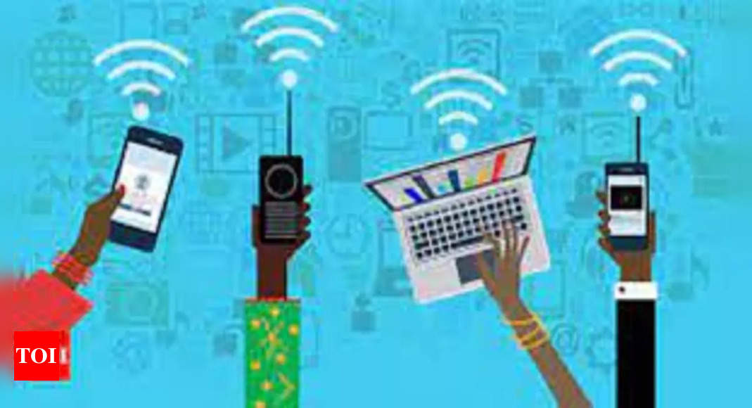 Over half of 821mn internet users from rural India: Study |
