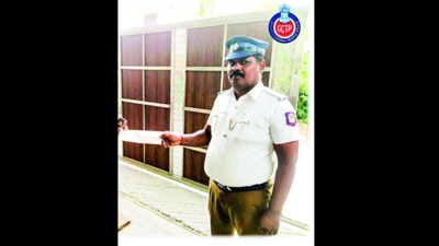 Knock, knock! Who’s there? Traffic cop with your challan