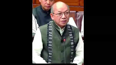 Mizoram adopts resolution against scrapping of FMR
