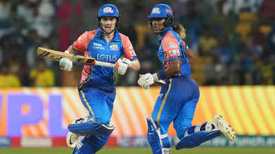WPL: Hayley Matthews fifty carries Mumbai Indians to 161/6 against UP Warriorz