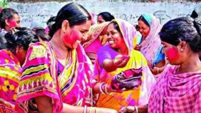 Shahjahan Sheikh's arrest: Women celebrate early Holi in Sandeshkhali