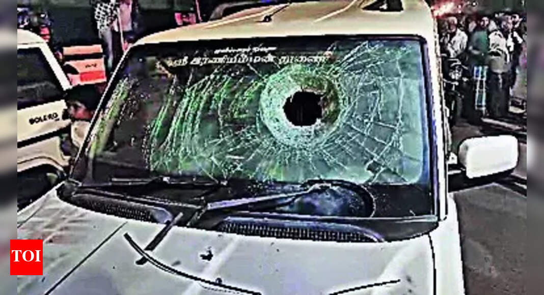 DMK: DMK Functionary Hacked to Death by Gang near Vandalur Chennai ...