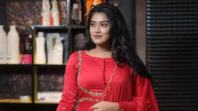 Dayanna Hameed to contest in Bigg Boss Malayalam 6? Here's what the TV celeb has to say