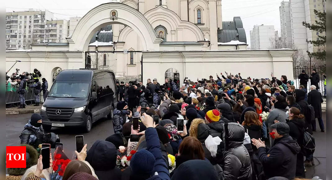 Navalny’s family is laying the opposition leader to rest after his death in prison