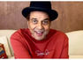 Dharmendra leaves fans in frenzy with his latest pic