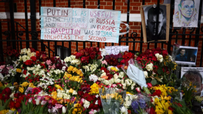 Alexei Navalny laid to rest in Moscow cemetery amid tight security, thousands mourn the death