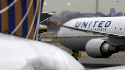 United Airlines flight diverted after intoxicated flyers create chaos