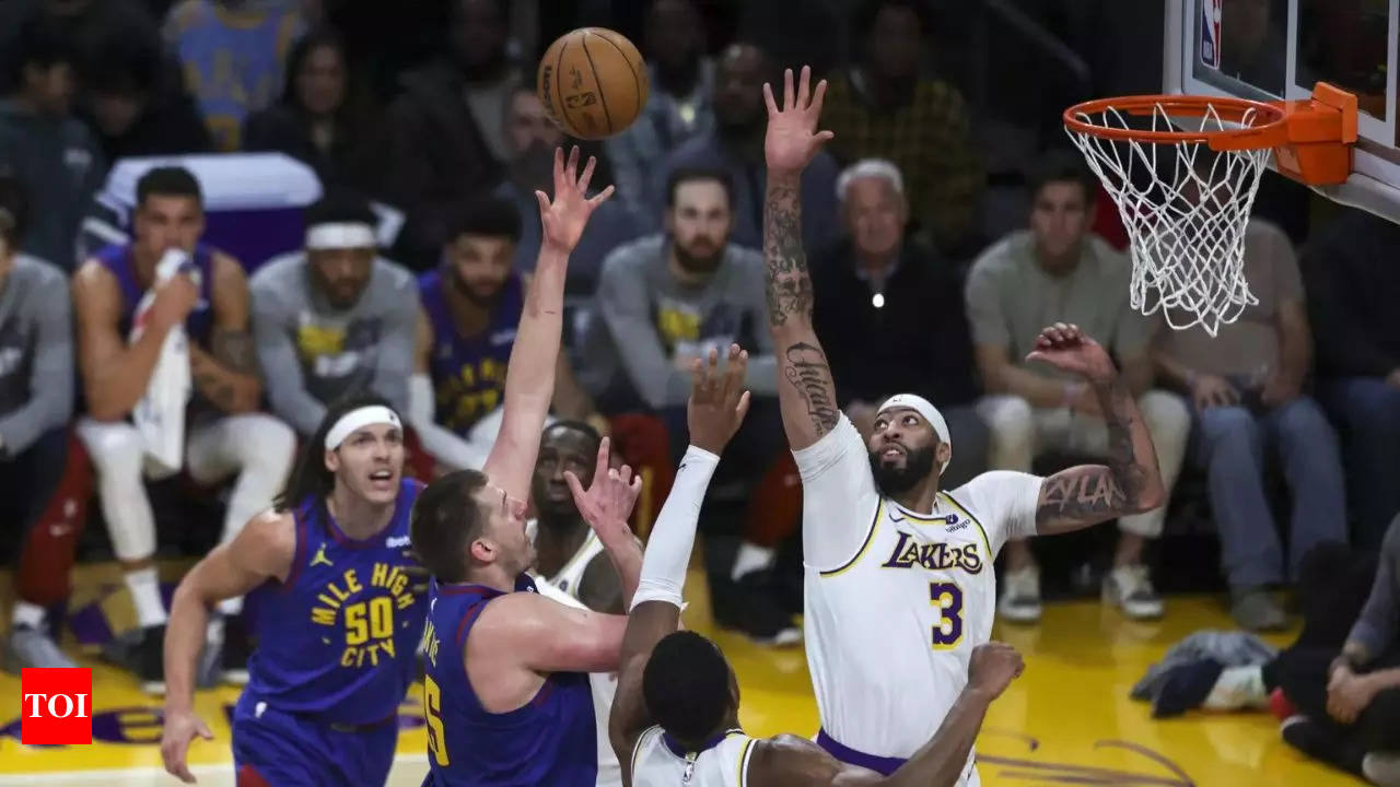 Lakers vs. Nuggets Livestream: Watch LeBron 40,000 Points Game Online