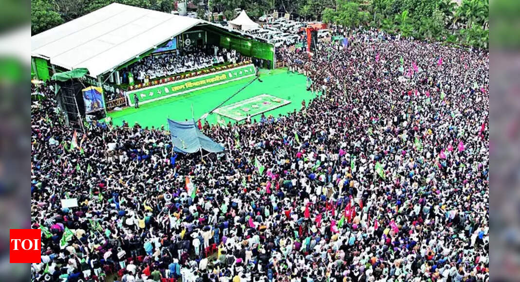 GA Supporters Rain fails to dampen GA supporters’ spirit in Patna