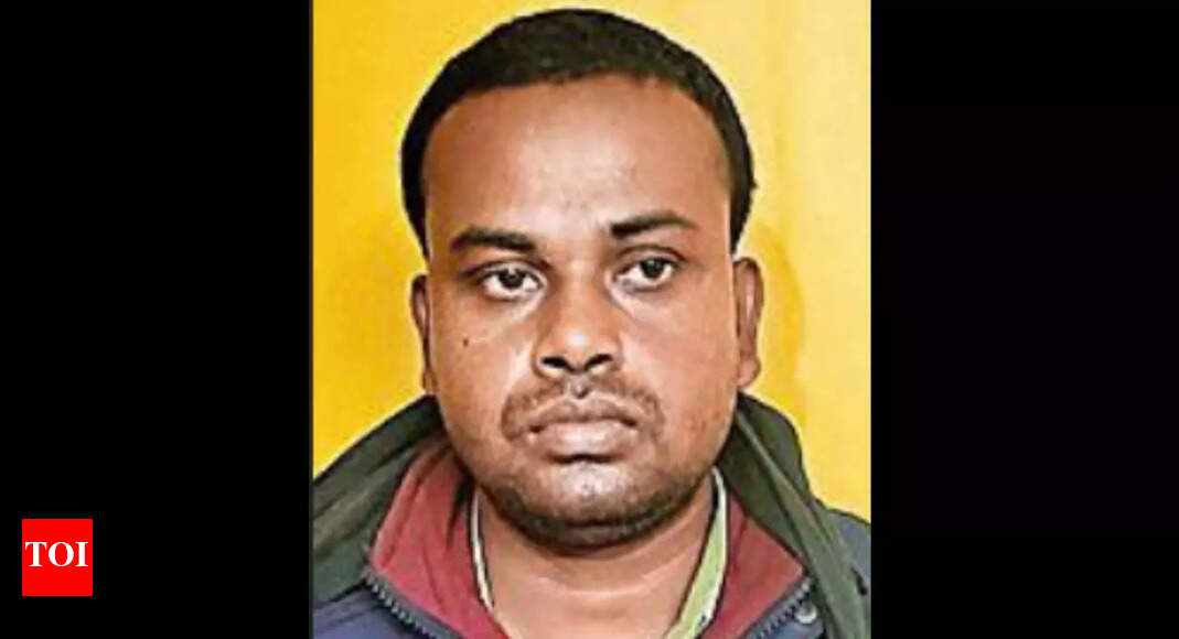 Bihar constable, 2 aides held in UP Police exam paper leak case ...