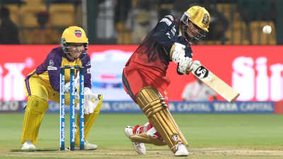 WPL: Smriti Mandhana, Ellyse Perry fifties carry RCB to 198/3 against UP Warriorz