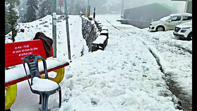 Snowfall-triggered landslides block highways, link roads