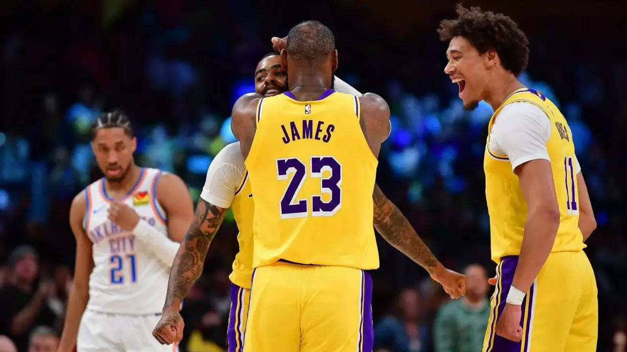 Lakers secure impressive win against top-seeded Oklahoma City Thunder | NBA  News - Times of India