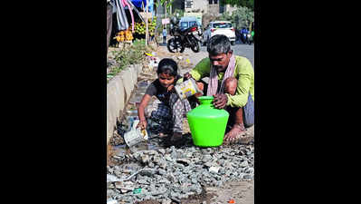 Water to flow into parched Bengaluru from adjoining towns via tankers