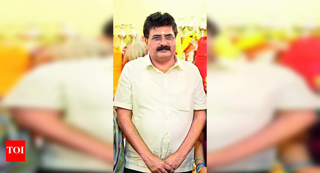 Mandya Eyes firmly set on Mandya Congress ticket hopeful Chandru