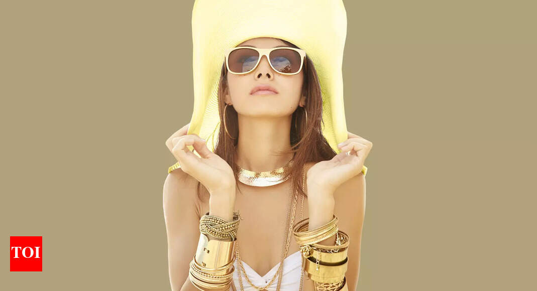 Why gold is so hot right now - Times of India