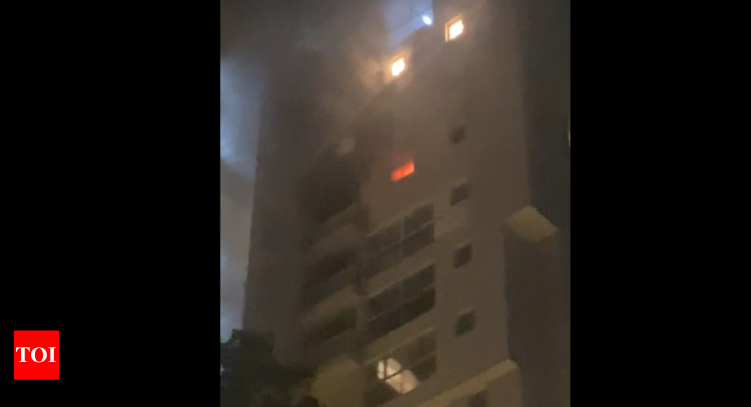 Fire erupts in 17-storey building in Bandra | Mumbai News - Times of India