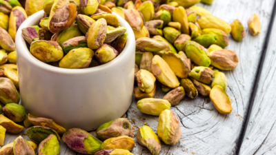 Why Pistachios are considered a complete protein
