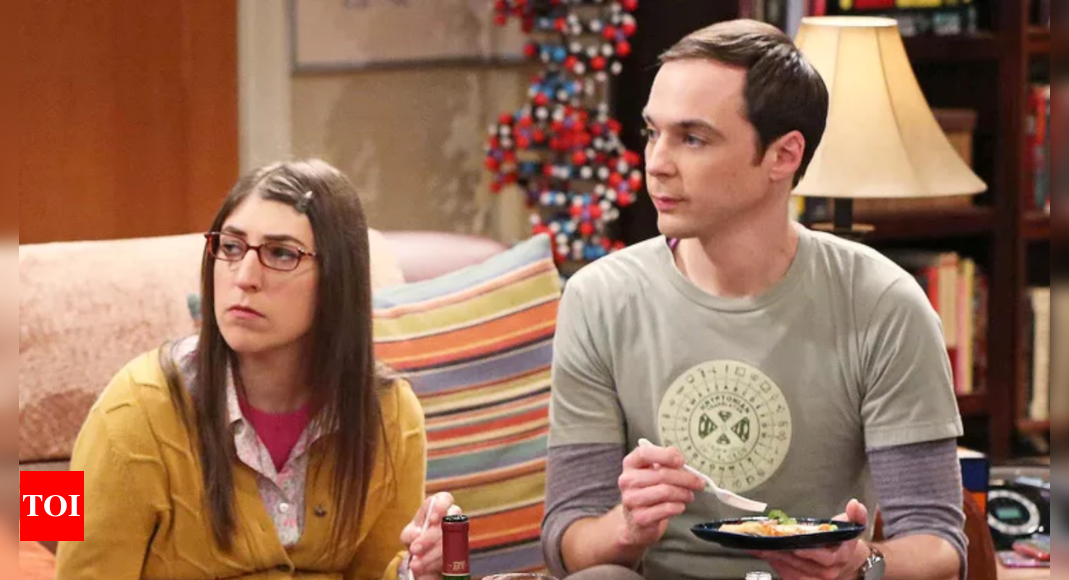 Jim Parsons and Mayim Bialik, former cast members of Big Bang Theory ...